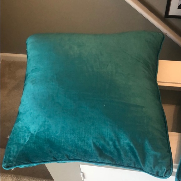 pier one teal pillows